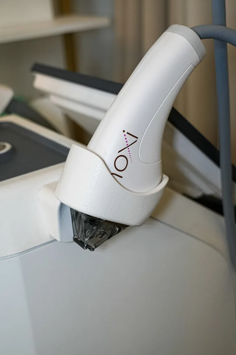 Sciton MOXI laser handpiece in the clinic